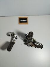 Paar Keile vorne Füße und