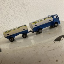 Ford Milchlaster mit Anhänger