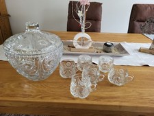 Bowle Set mit 6 Krügen aus