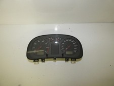 Kombiinstrument VW Golf IV 4 1J0920805 210tkm  Benziner Bj2000