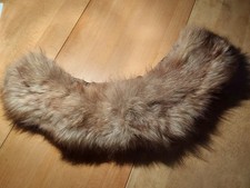 Grosser Pelzkragen - echt-  breit - braun