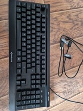 Sharkoon Skiller MECH SGK3 - USB-Tastatur Schwarz RGB QWERTZ