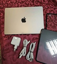 Apple MacBook Air 13,6" M3