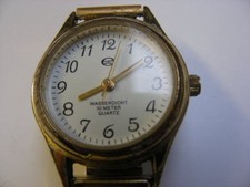 Wunderschöne ältere gold-silberfarbene Damenuhr v. Elite 30 m wasserdicht -Quarz