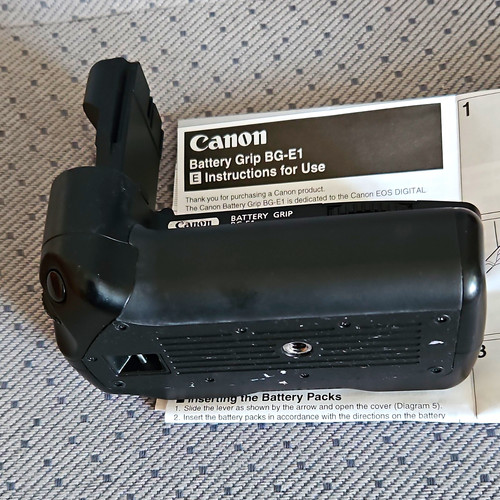 Canon battery grip - canon,