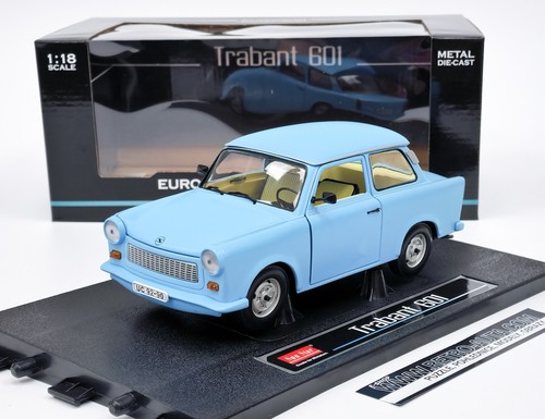 Trabant 601 blaues licht - trabant,