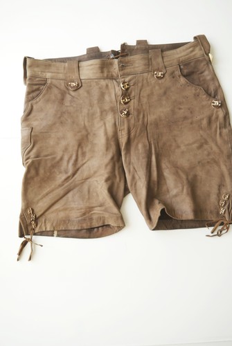 Kurze lederhose skandal - kurze,