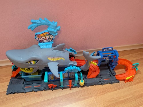 Hot wheelsbahn - hot,