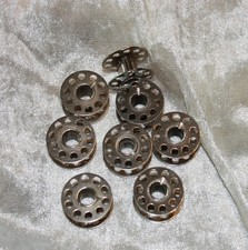 8 Nähmaschinen Spulen - mit Bernina kompartibel - gebraucht