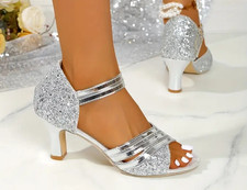 Eleganter Damen-Pumps, neu