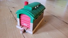 BRIO Schuppen Lokschuppen mit