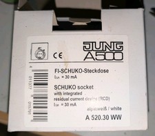 Jung A 530.20 WW FI-Schukosteckdose