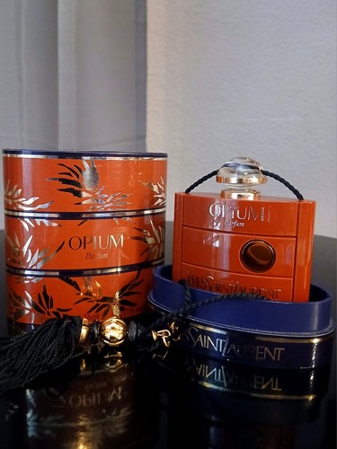 Yves saint laurent opium - yves,