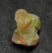 Opal Var. Welo - Opal, roh,  4,20ct  12,9x12,6x8,3mm, aus  Äthiopien #2724