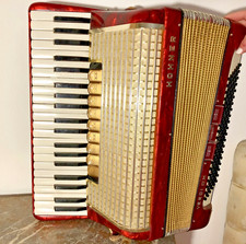 Akkordeon Hohner Rot Verdi III M 120 Bass Register 9  mit Koffer