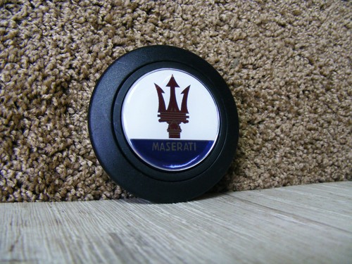 Maserati hupenknopf horn - maserati,