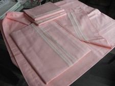 2 Überschlaglaken & 2 Kissen