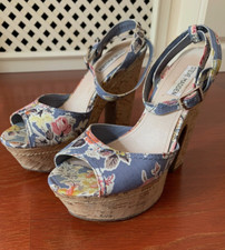 STEVE MADDEN Pumps