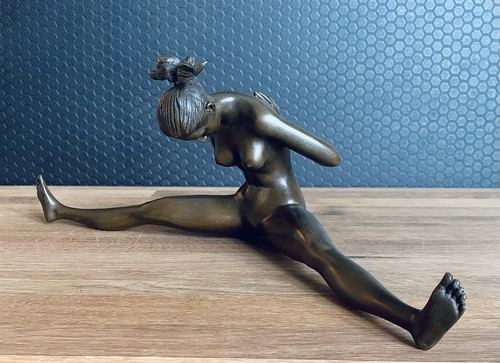 Bronzefigur jungfrau skulptur - bronzefigur,