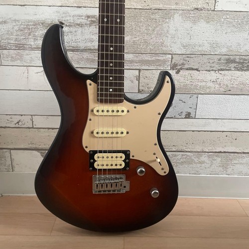 Yamaha pacifica pac112v - yamaha,
