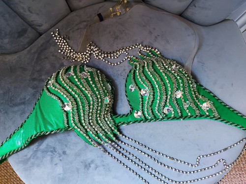 Green diamante eman zaki - green,
