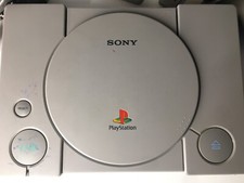 ORIGINAL PLAYSTATION KONSOLE