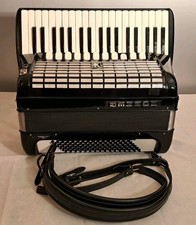 HOHNER   TANGO  IV S   MIDI C