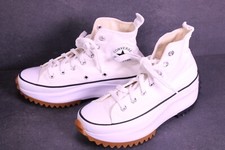 Converse Run Star Hike