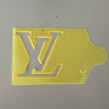 Schablone Lilie Stencil LV Spray Graffiti Kaffee Cappuccino