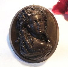 Antike Trauerbrosche mit Kamee