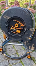 Fiskars Waterwheel M,  20 m Schlauch, Bewässerung, Schlauchwagen, Gartenschlauch