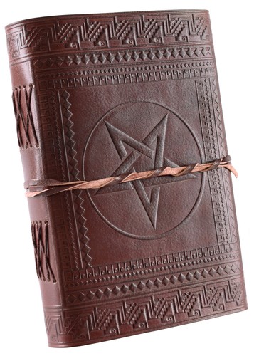 Lederbuch mit pentagramm - lederbuch,