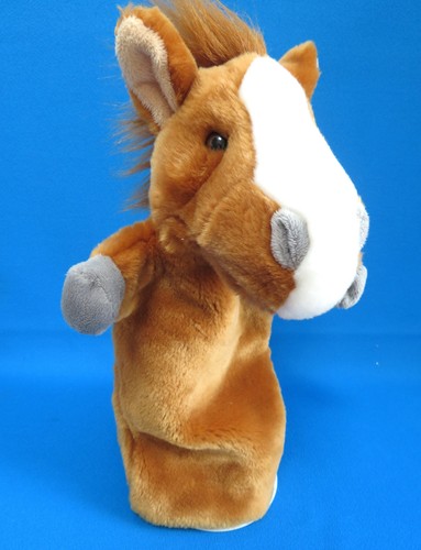 Braunes kleines pony pferd - kleines,