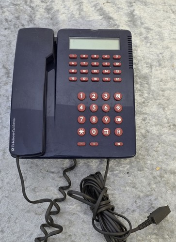 Altes tastentelefon mit tae - mit,