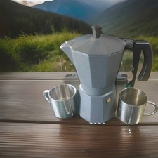 Kaffee Gator, MOKKAKANNE, Herdplatte Espressomaschine Aluminium + zwei Tassen