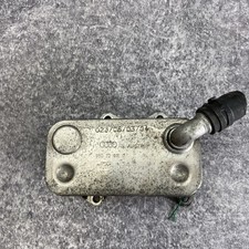 Ölkühler für VW Audi Skoda  06D117021C Original