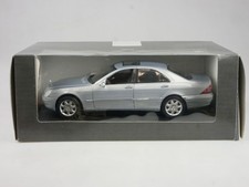 Maisto 1/18 Mercedes Benz S500