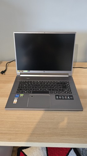 Acer predator triton - triton, 500