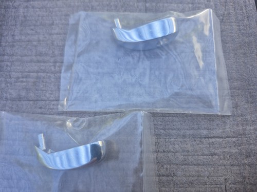 Halter für plexiglashaube - halter,