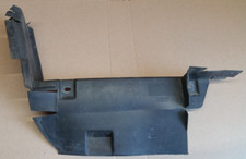 Audi 80 B4 Karosserie-Vorderteil Luftführung rechts 8G0121286A