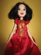 B1490) ALTES DISNEY SCHNEEWITTCHEN HASBRO KLEID MIT BARBIE-LABEL+HOHE SCHUHE