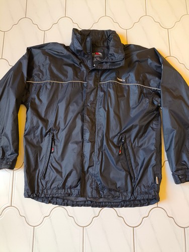 Schöne funktionale regenjacke - schöne,
