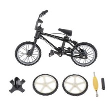 Mini Fingerfahrrad Modell aus
