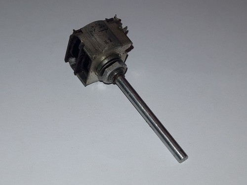 Potentiometer aus - (höhen),