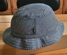 Yakkay Helm Cover M für