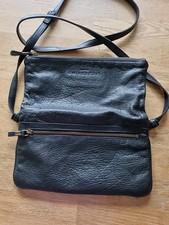 Liebeskind  Clutch Basic Aloe Creamy Umschlagtasche Gefaltet Crossbag Schwarz