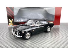 Yat Ming Road Signature 1:18 Alfa Romeo Giulia Sprint GTA 1965 92348BK