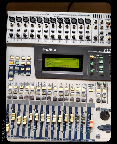 Yamaha 01v digital mischpult - yamaha,