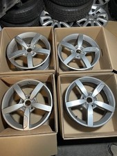 4x Borbet Speed Alufelgen 17 Zoll 5x114.3 | KBA 50940 | Toyota Suzuki Renault