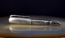 Füller Krawattenklammer